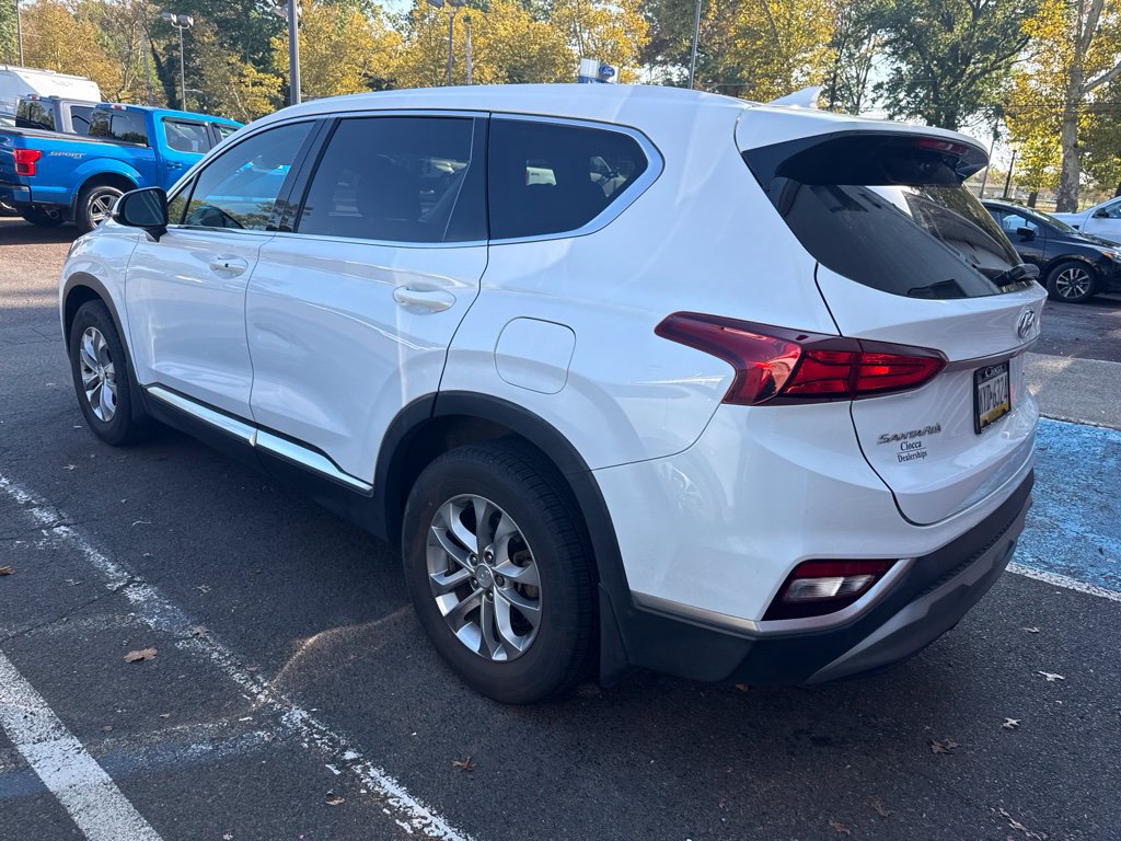 Used 2019 Hyundai Santa Fe SEL AWD/4WD image 5