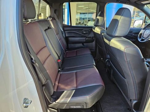 Used 2023 Honda Ridgeline Black Edition image 15