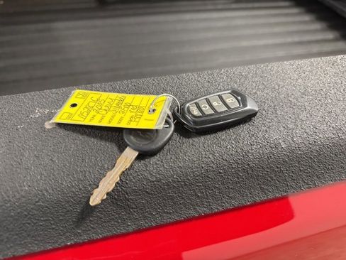 Used 2005 Chevrolet Silverado 2500 LS w/ Heavy-Duty Power Package image 38