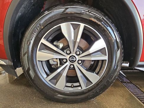 Used 2023 Nissan Murano SV image 34