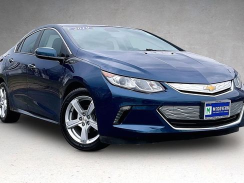Used 2019 Chevrolet Volt LT w/ Power Convenience Package image 3
