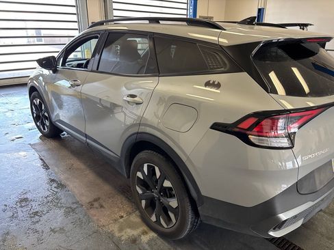 Used 2023 Kia Sportage X-Line AWD/4WD image 8