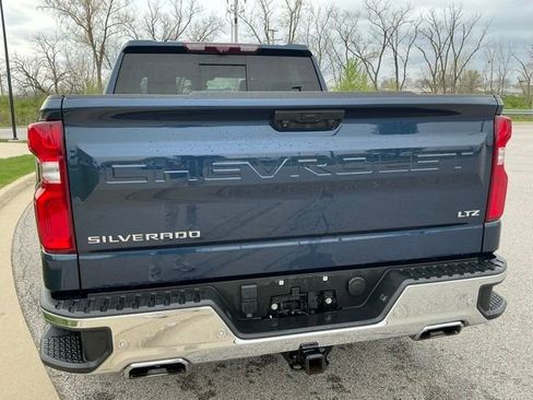 Used 2022 Chevrolet Silverado 1500 LTZ image 10
