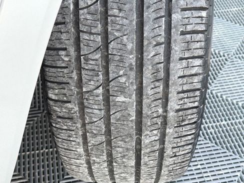 Used 2024 Volvo XC90 B5 Plus image 27