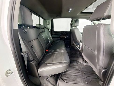 Used 2021 GMC Sierra 3500 Denali w/ Denali Ultimate Package image 27