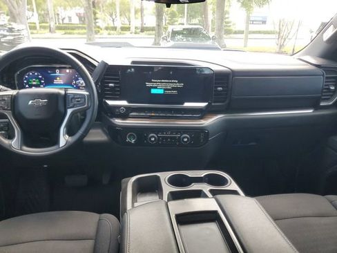 Certified 2023 Chevrolet Silverado 1500 LT Trail Boss image 13