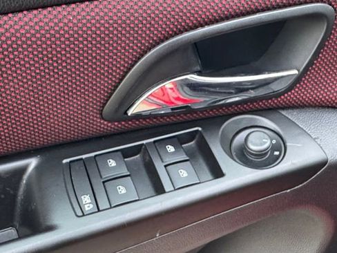 Used 2014 Chevrolet Cruze Eco image 5