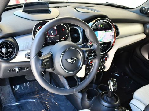 Used 2024 MINI Cooper S FWD image 12