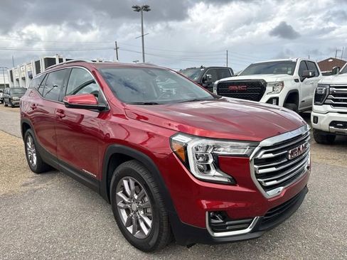 Used 2023 GMC Terrain SLT image 4
