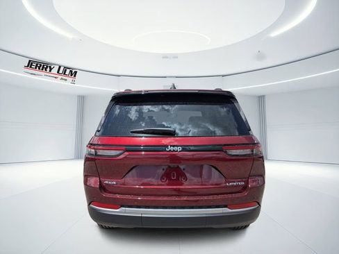 New 2026 Jeep Grand Cherokee Limited AWD/4WD image 4