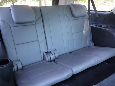 Used 2017 Chevrolet Suburban LT AWD/4WD image 22