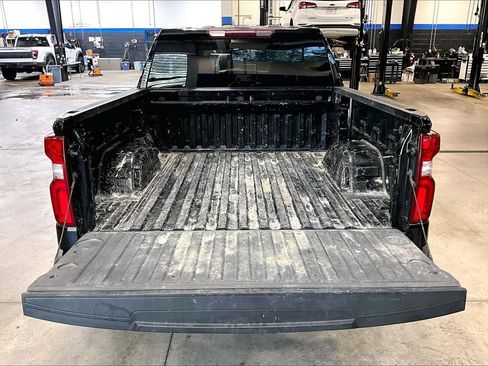 Used 2021 Chevrolet Silverado 1500 Custom Trail Boss AWD/4WD image 32
