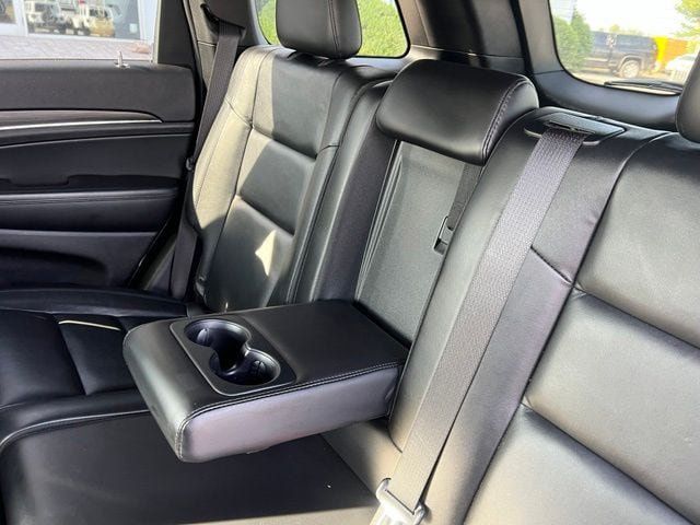 Certified 2019 Jeep Grand Cherokee Limited w/ Trailer Tow Group IV AWD/4WD image 24