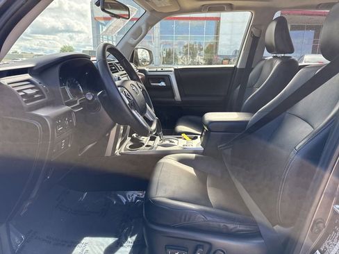 Used 2014 Toyota 4Runner Limited AWD/4WD image 7