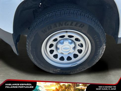 Used 2025 Chevrolet Colorado W/T RWD image 27