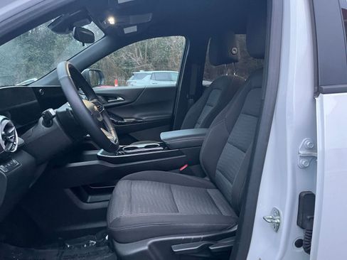 Used 2025 Chevrolet Equinox LT image 27