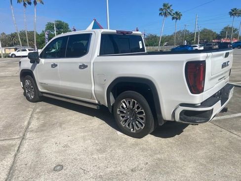 Used 2023 GMC Sierra 1500 Denali Ultimate image 2