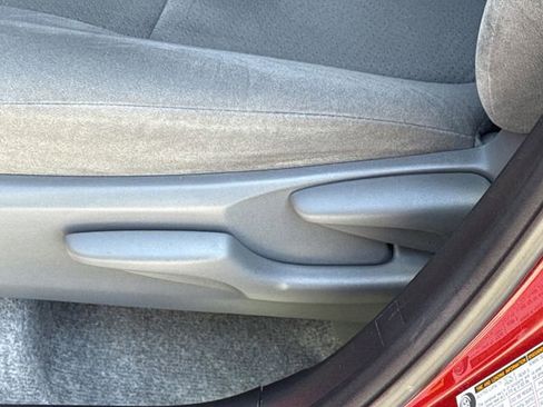 Used 2014 Toyota Prius Three FWD image 27