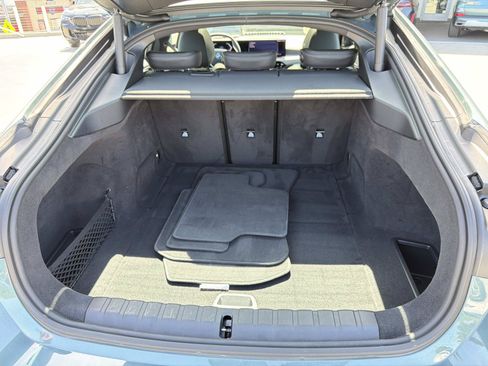 Used 2026 BMW i4 eDrive40 w/ Premium Package RWD image 5