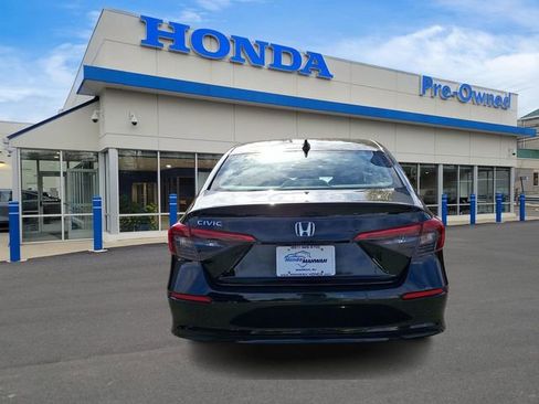 Used 2023 Honda Civic LX image 5