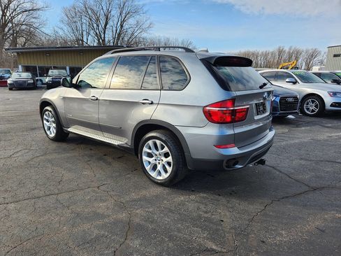 Used 2011 BMW X5 xDrive35i image 3