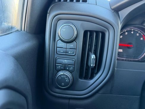 Used 2019 Chevrolet Silverado 1500 Custom w/ Custom Convenience Package image 39