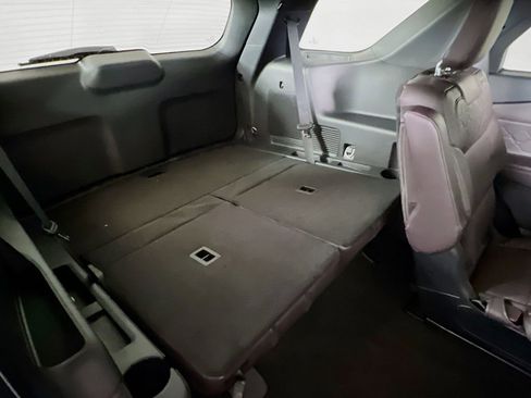 New 2026 Ford Explorer Platinum image 17