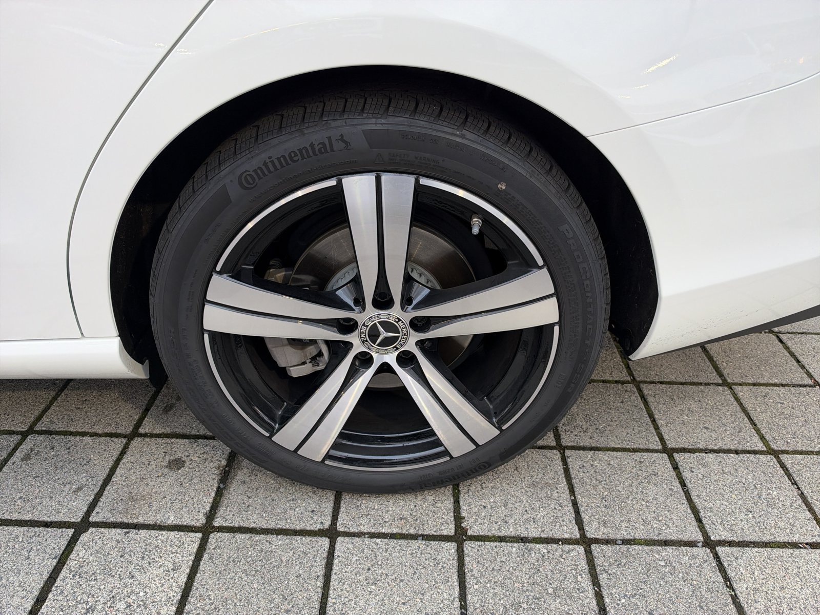 Certified 2025 Mercedes-Benz C 300 4MATIC Sedan image 12