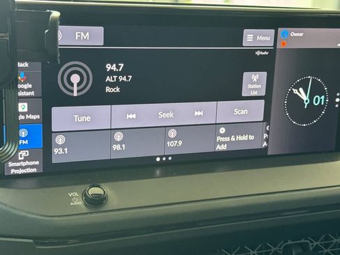 Used 2023 Honda Accord Touring image 19