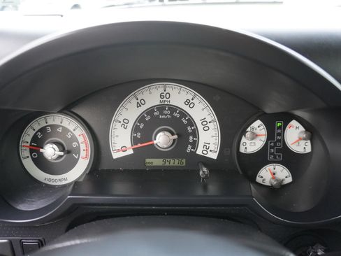 Used 2010 Toyota FJ Cruiser 4WD image 20