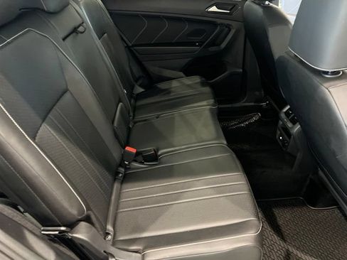 Used 2023 Volkswagen Tiguan SE R-Line AWD/4WD image 19