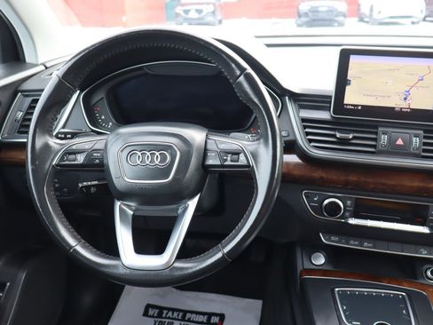 Used 2018 Audi Q5 2.0T Premium image 12
