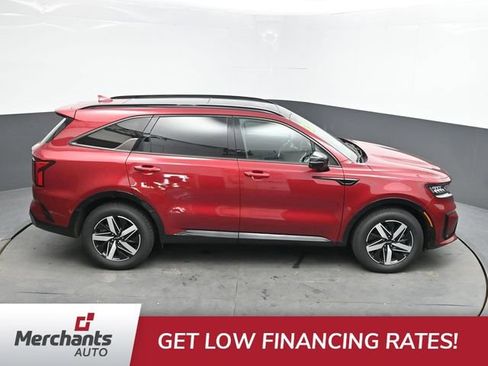 Used 2023 Kia Sorento S w/ Panoramic Sunroof Package FWD image 42