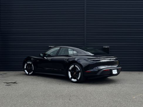Used 2025 Porsche Taycan AWD/4WD image 3