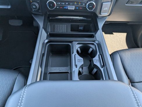 New 2026 Ford F350 Lariat w/ Chrome Package image 17