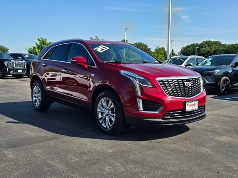 Certified 2020 Cadillac XT5 Luxury w/ LPO, Floor Liner Package AWD/4WD image 6