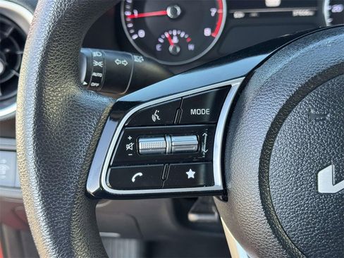 Used 2024 Kia Forte LXS image 10