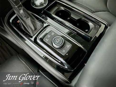 Used 2024 INFINITI QX80 Premium Select w/ Cargo Package image 39