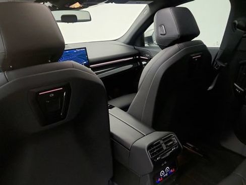 Used 2026 BMW 530i RWD image 45