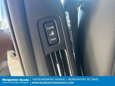 Used 2023 Honda Odyssey Elite image 28