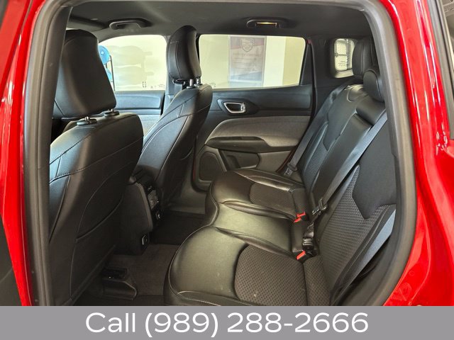 Used 2024 Jeep Compass Latitude AWD/4WD image 16