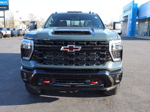 New 2026 Chevrolet Silverado 2500 ZR2 w/ LPO, Dark Essentials Package image 25