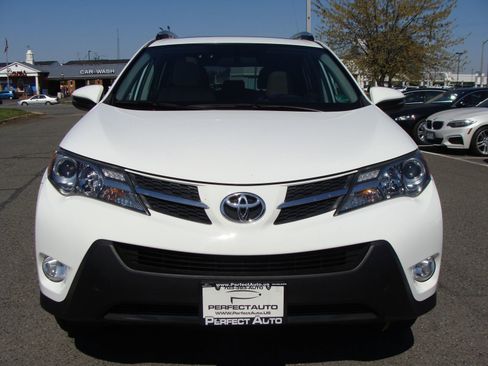 Used 2013 Toyota RAV4 XLE image 2