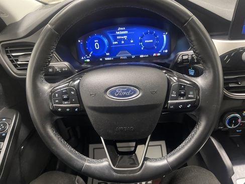 Used 2022 Ford Escape SEL w/ Technology Package image 31