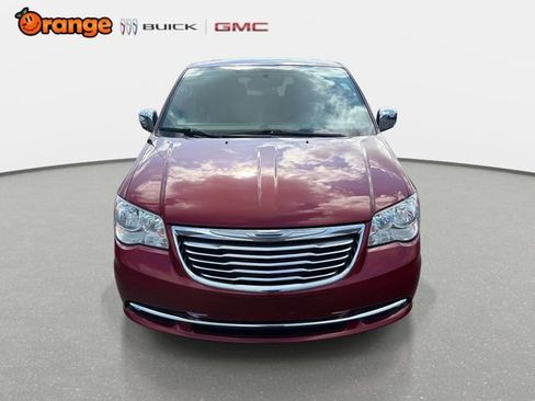 Used 2015 Chrysler Town & Country Touring-L w/ Driver Convenience Group FWD image 8