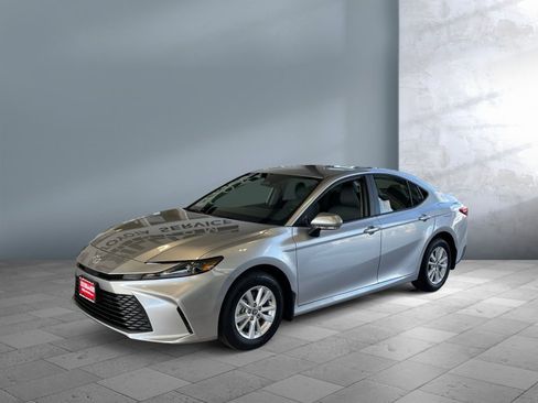 New 2026 Toyota Camry LE image 1