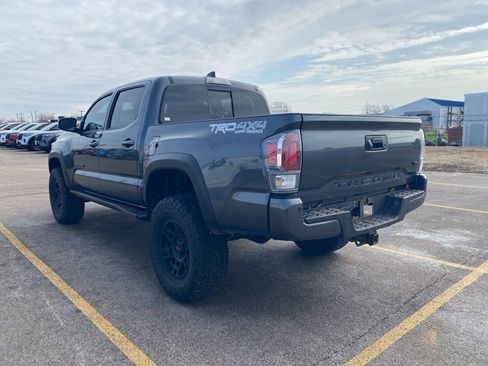 Used 2023 Toyota Tacoma TRD Off-Road w/ Advanced Technology Package image 13