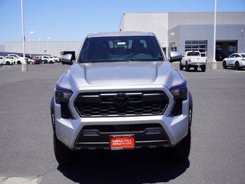 New 2026 Toyota Tacoma TRD Off-Road AWD/4WD image 6