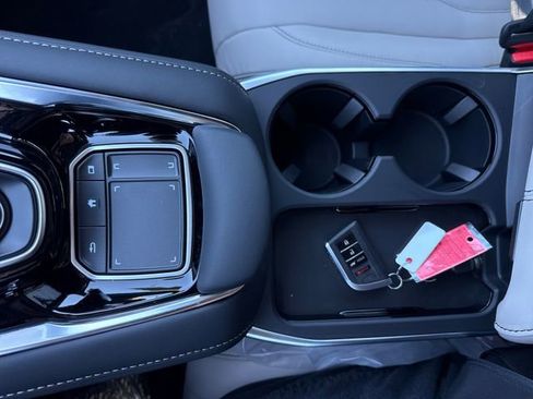 New 2026 Acura RDX SH-AWD image 23