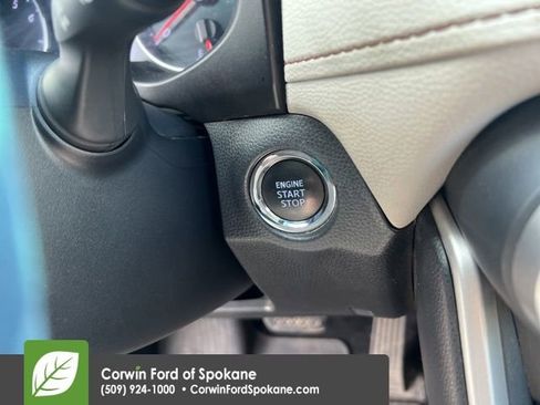 Used 2020 Toyota RAV4 XLE w/ Convenience Package image 17